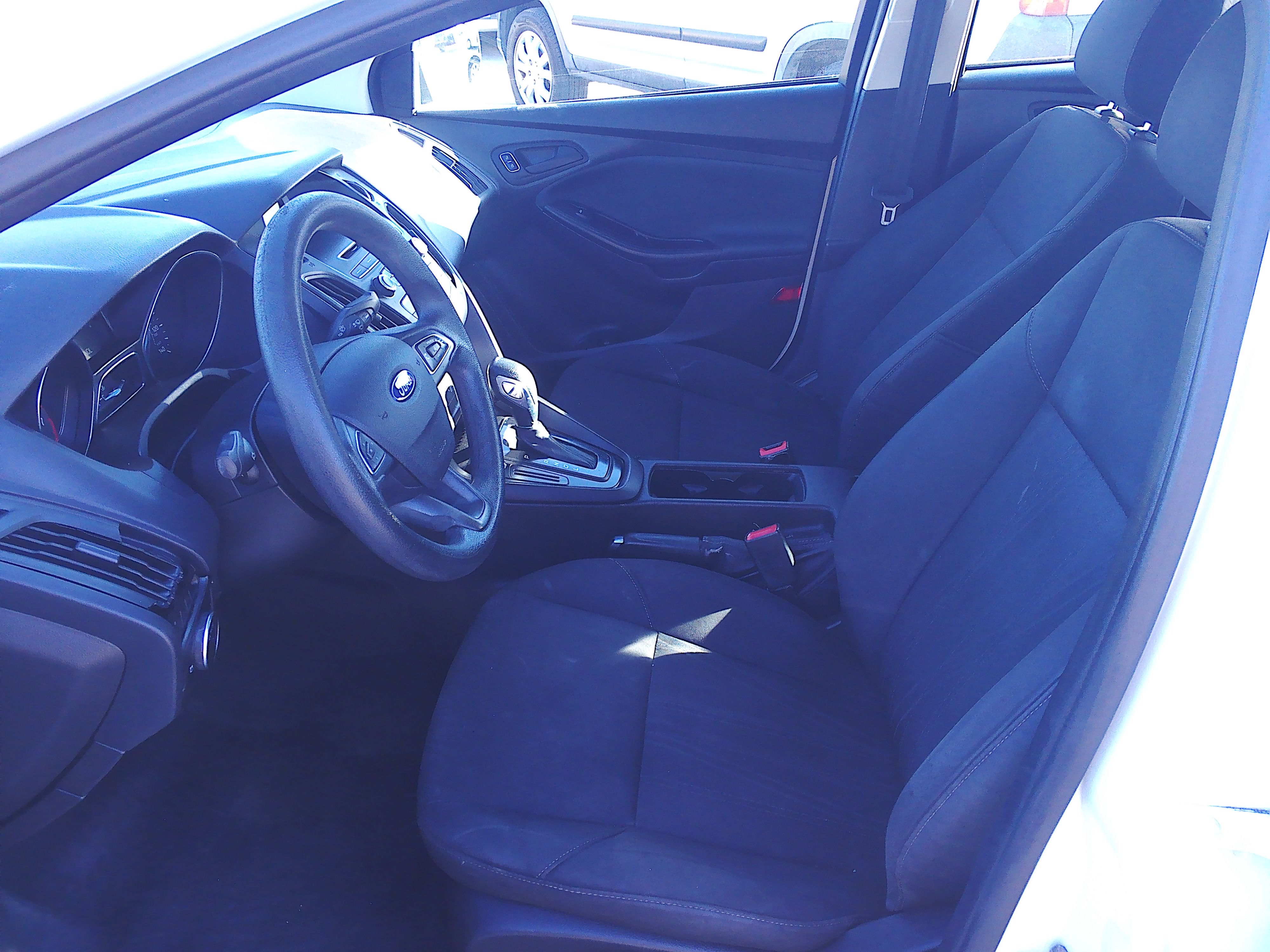 Used 2015 Ford Focus S Sedan FWD image 7