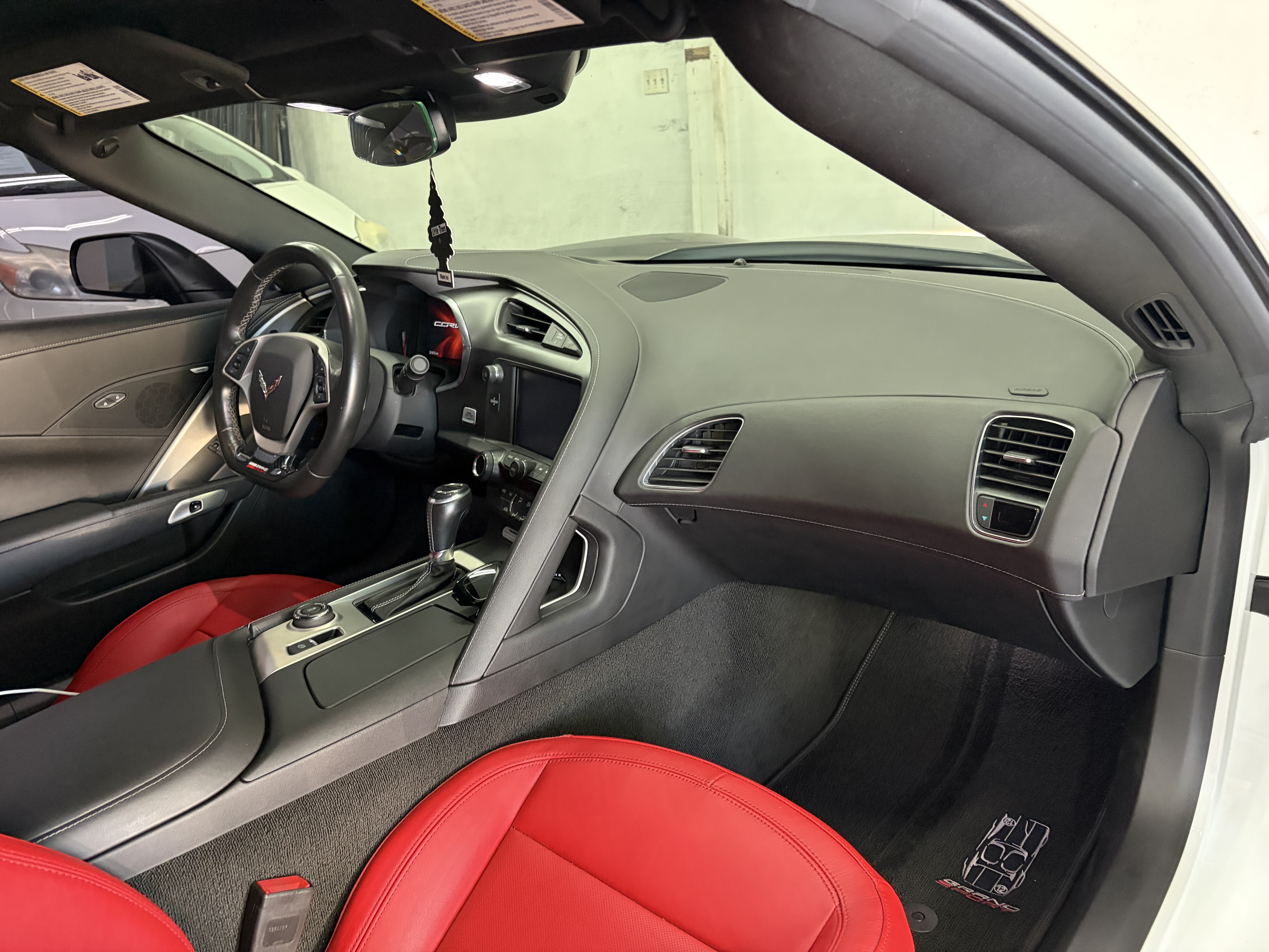 Used 2017 Chevrolet Corvette Grand Sport Coupe w/ 1LT RWD image 16