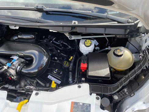 Used 2019 Ford Transit 150 image 25