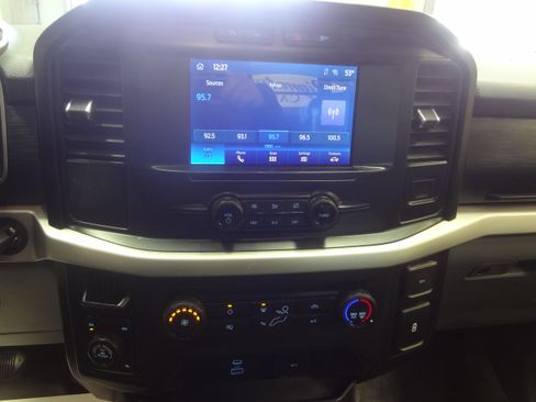 Used 2021 Ford F150 XL image 15