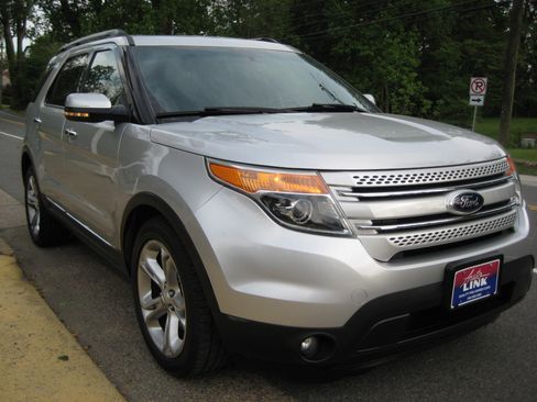 Used 2013 Ford Explorer 4WD Limited image 11
