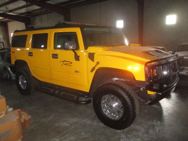 Used 2003 HUMMER H2 Sport Utility 4D AWD/4WD image 4