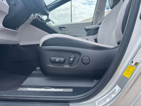 Used 2020 Toyota Mirai UNAVAIL FWD image 25