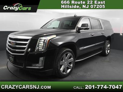 Used 2017 Cadillac Escalade ESV Luxury