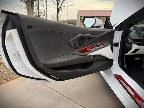 Used 2023 Chevrolet Corvette Premium Conv w/ 3LT image 26