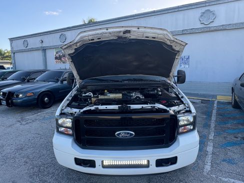Used 2003 Ford F350 XL image 29