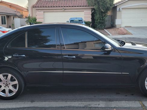 Used 2008 Mercedes-Benz E 350 Luxury image 6