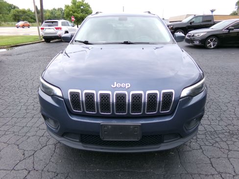 Used 2019 Jeep Cherokee 4WD Latitude image 8