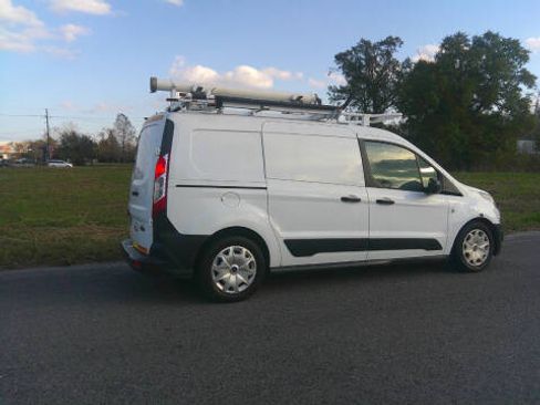 Used 2014 Ford Transit Connect XL image 2