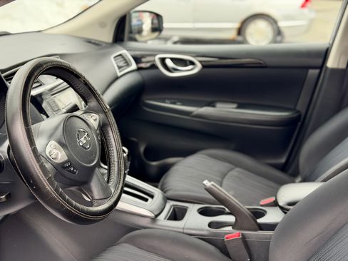 Used 2016 Nissan Sentra SV image 9