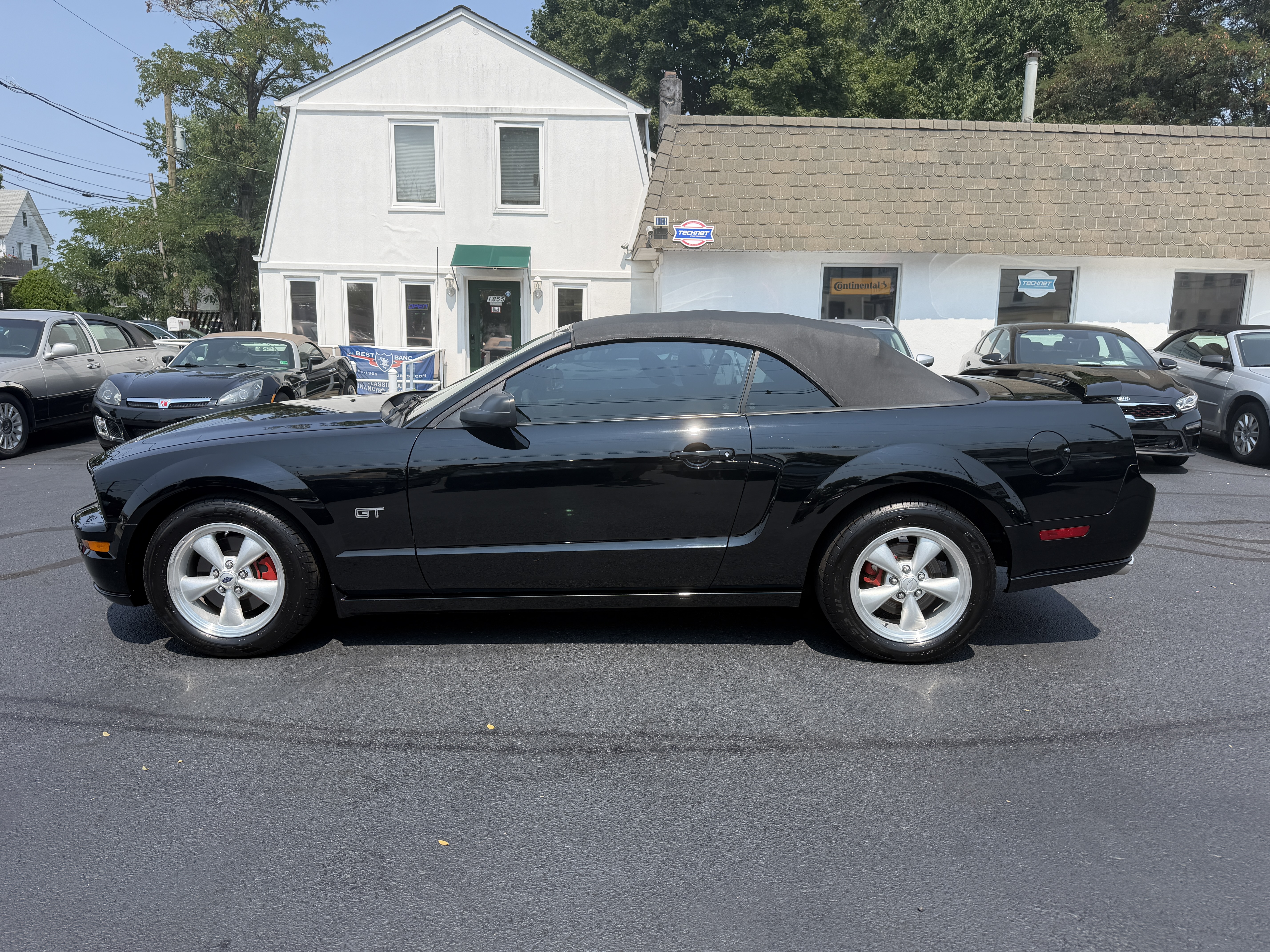 Used 2007 Ford Mustang GT Convertible RWD image 30
