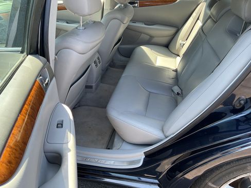 Used 2005 Lexus ES 330 FWD image 9