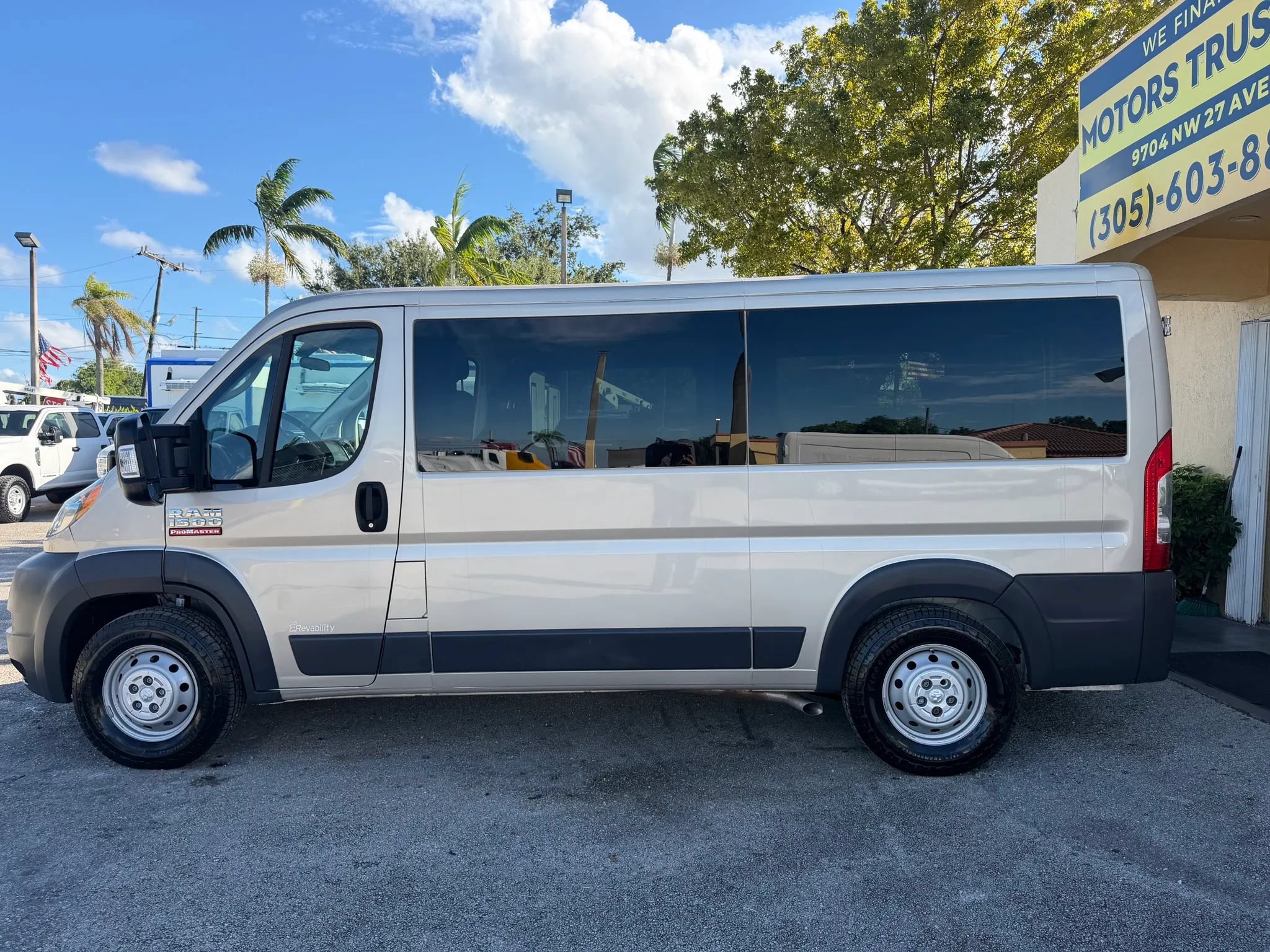 Used 2018 RAM ProMaster 1500 FWD image 5