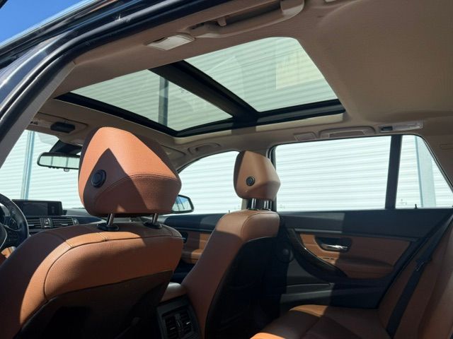 Used 2014 BMW 328i xDrive Wagon AWD/4WD image 14