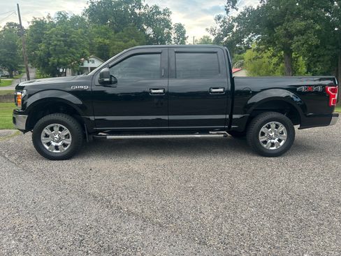 Used 2018 Ford F150 4x4 SuperCrew image 1