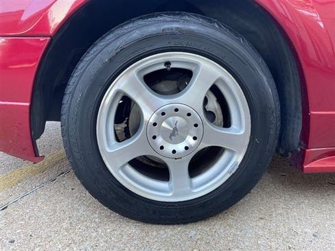 Used 2004 Ford Mustang image 10