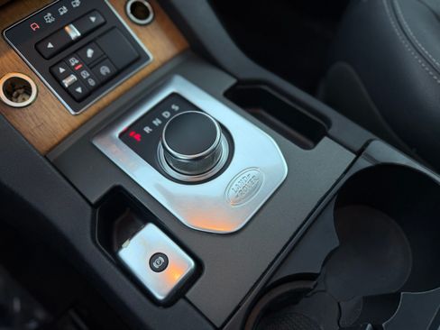 Used 2016 Land Rover LR4 HSE AWD/4WD image 16