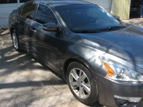 Used 2015 Nissan Altima SL FWD image 3