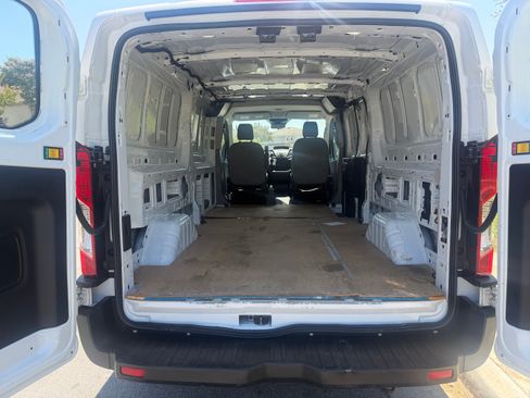 Used 2019 Ford Transit 250 148 Low Roof RWD image 14