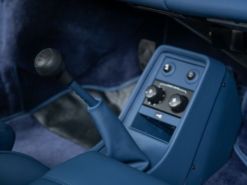 Used 1987 Porsche 911 Carrera Coupe RWD image 87