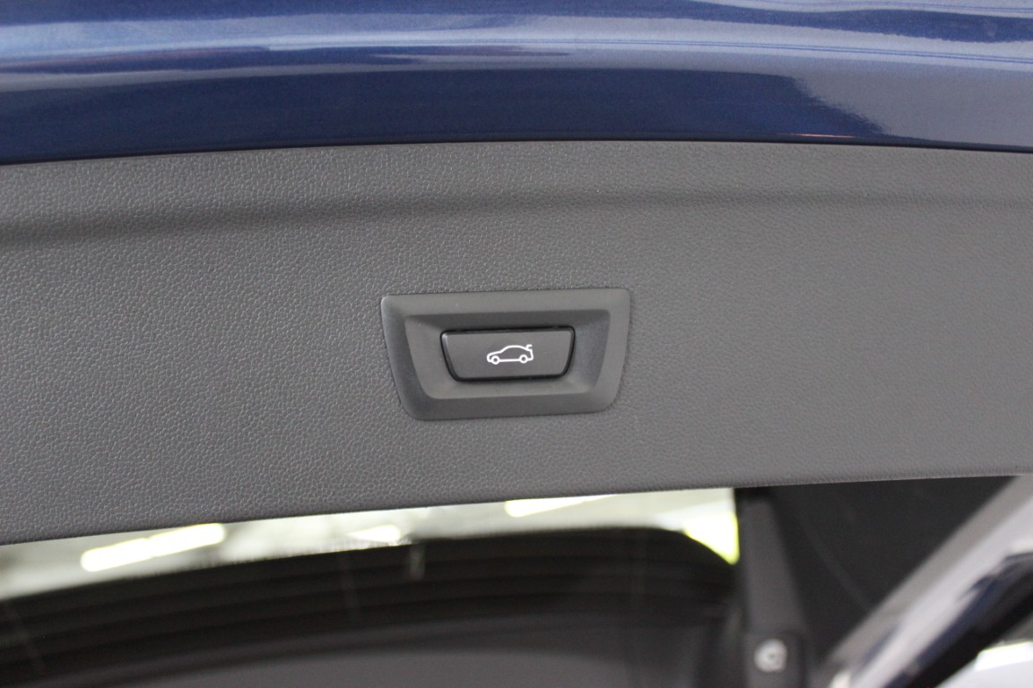 Used 2024 BMW iX M60 AWD/4WD image 36