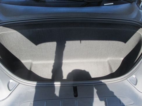 Used 2022 Tesla Model X Plaid image 21