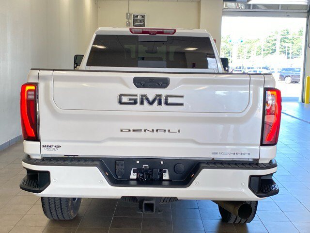 Used 2024 GMC Sierra 3500 Denali Ultimate AWD/4WD image 6