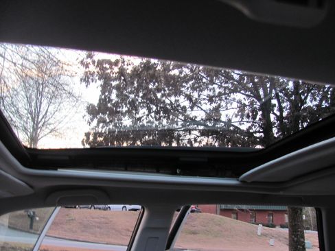 Used 2012 Subaru Forester 2.5X Limited image 17