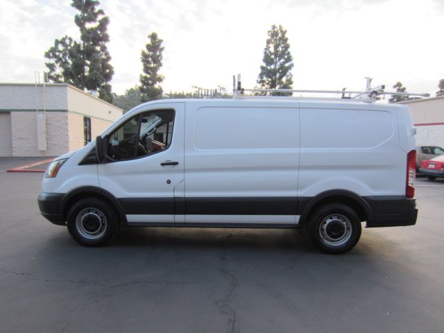 Used 2019 Ford Transit 150 XLT RWD image 5