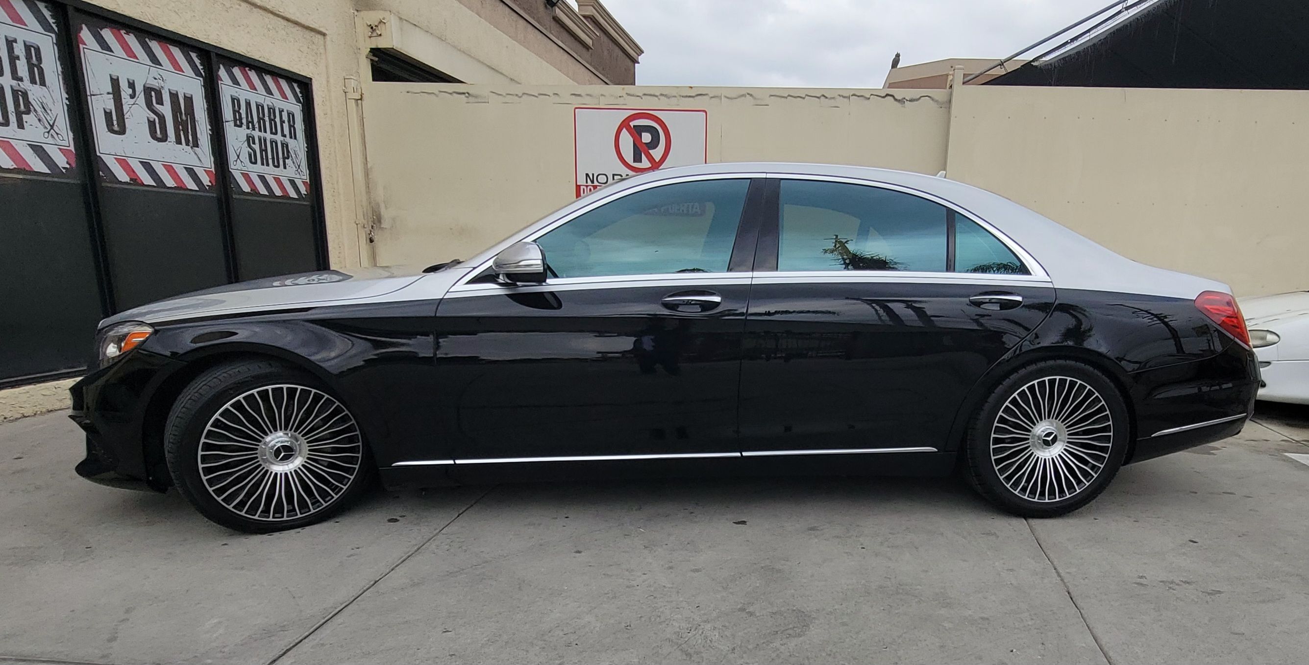 Used 2017 Mercedes-Benz S 550 4MATIC Sedan image 1