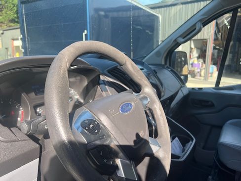 Used 2015 Ford Transit 150 image 12