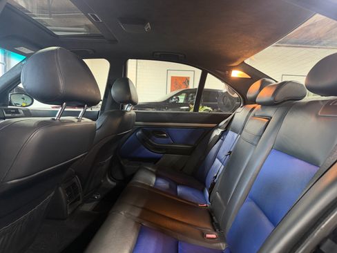 Used 2003 BMW M5 RWD image 27