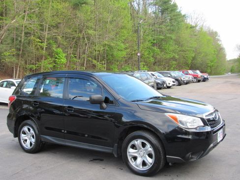 Used 2014 Subaru Forester 2.5i AWD/4WD image 10