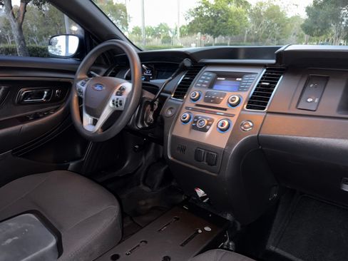 Used 2016 Ford Taurus image 72