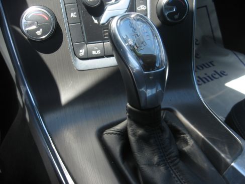 Used 2013 Volvo S60 T5 AWD image 12
