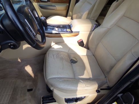 Used 2008 Land Rover Range Rover Sport HSE AWD/4WD image 14