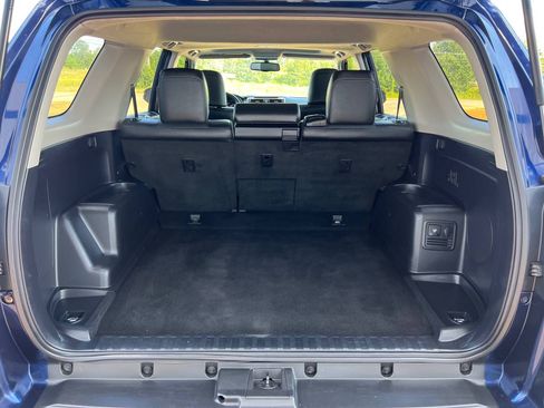 Used 2015 Toyota 4Runner Limited image 11