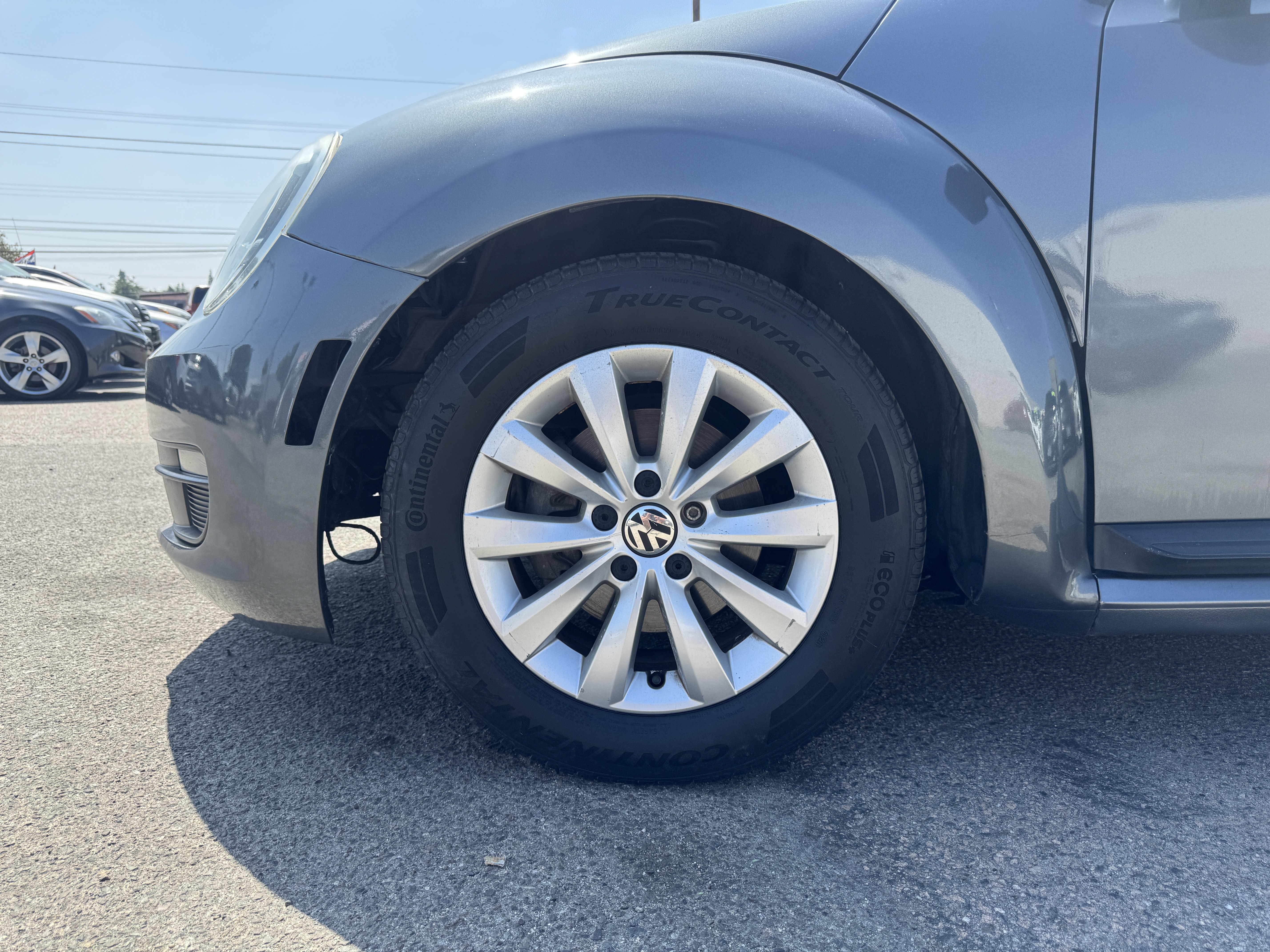 Used 2014 Volkswagen Beetle Coupe FWD image 14