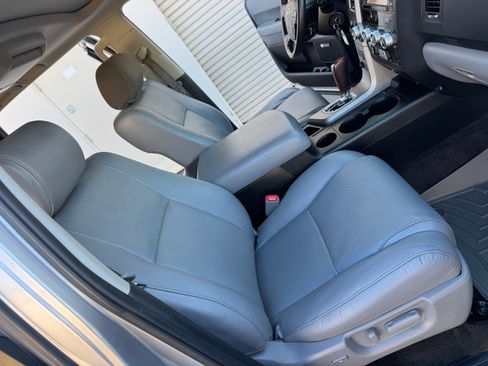 Used 2012 Toyota Sequoia Platinum image 31
