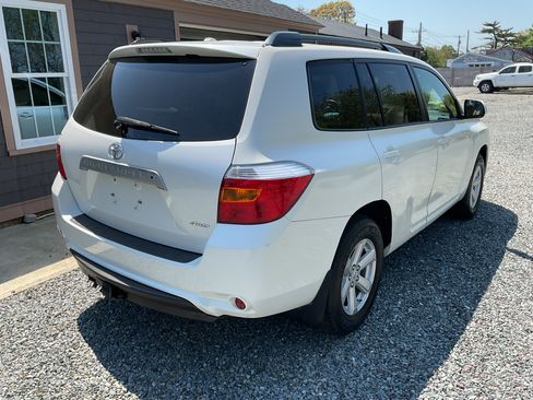 Used 2010 Toyota Highlander 4WD SE image 4