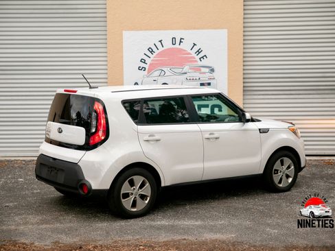 Used 2016 Kia Soul image 4