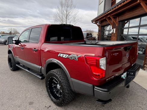 Used 2017 Nissan Titan PRO-4X image 3