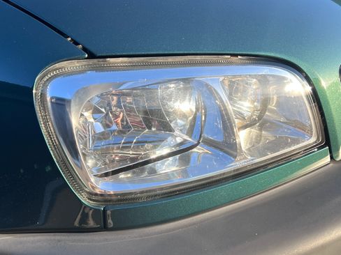 Used 1999 Toyota RAV4 image 4