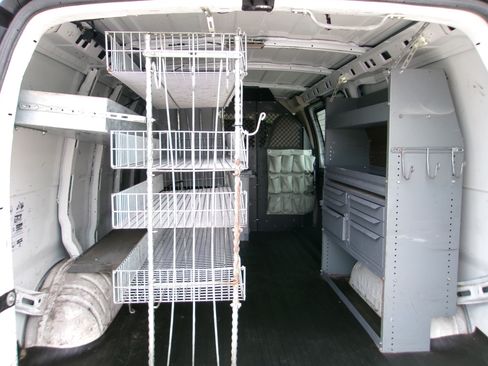 Used 2012 Chevrolet Express 2500 UNAVAIL RWD image 8
