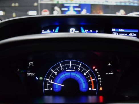 Used 2013 Honda Civic LX Coupe image 23