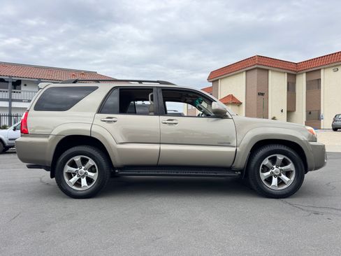 Used 2007 Toyota 4Runner Limited image 13