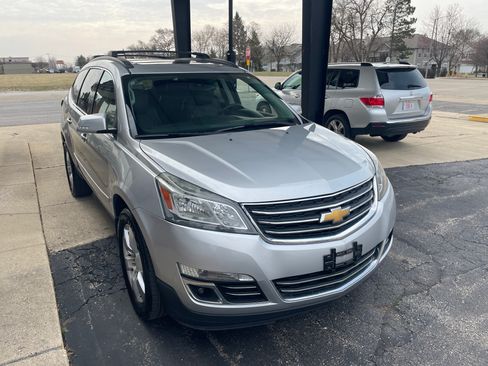 Used 2015 Chevrolet Traverse LTZ image 5