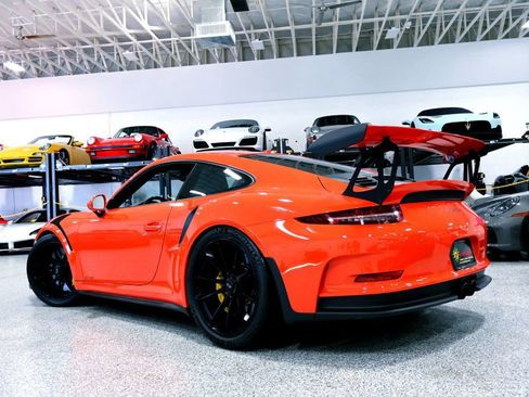 Used 2016 Porsche 911 GT3 RS image 19