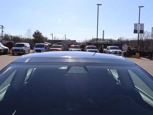 Used 2018 Tesla Model S 100D image 18