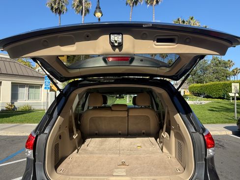 Used 2013 Nissan Pathfinder 4WD image 6